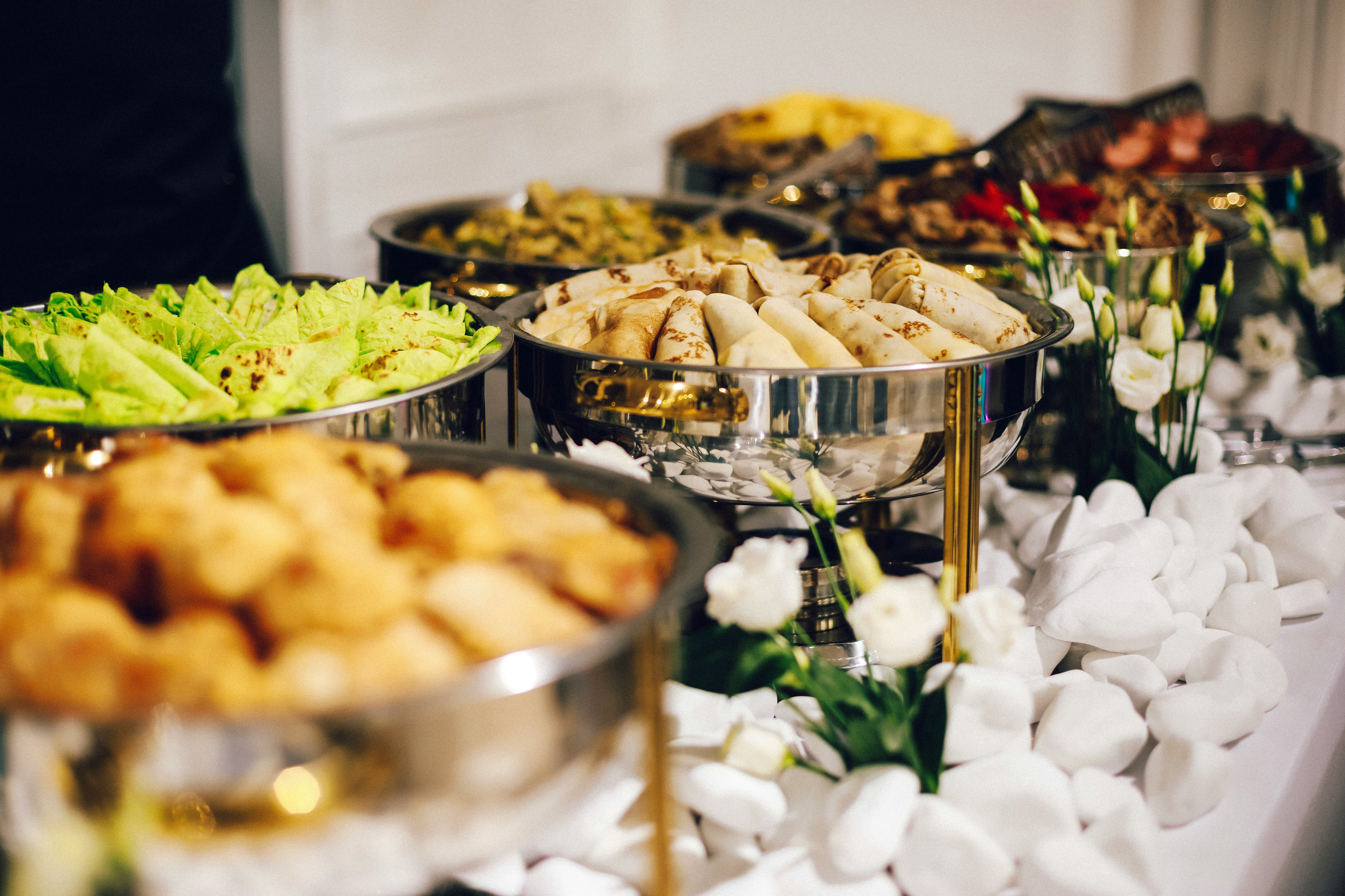 Business Catering NYC: Top Office Catering Platforms (2025 Comparison)